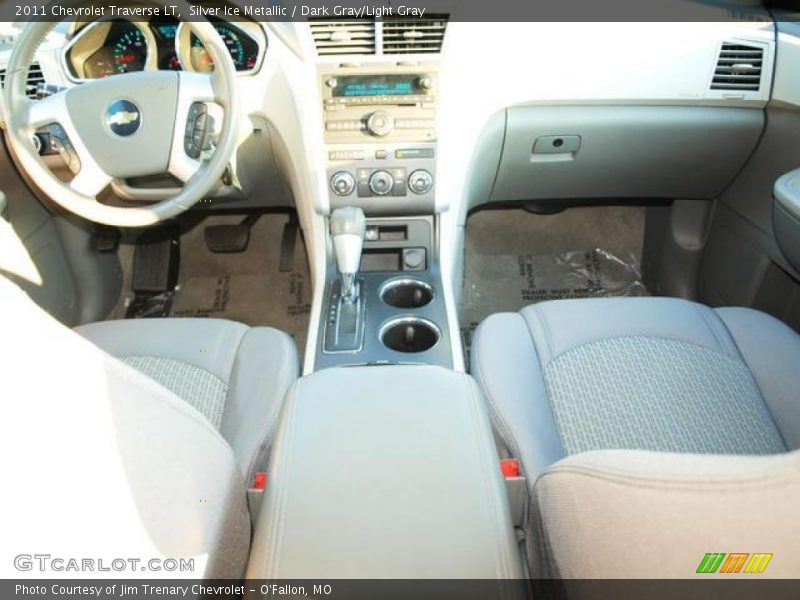 Silver Ice Metallic / Dark Gray/Light Gray 2011 Chevrolet Traverse LT
