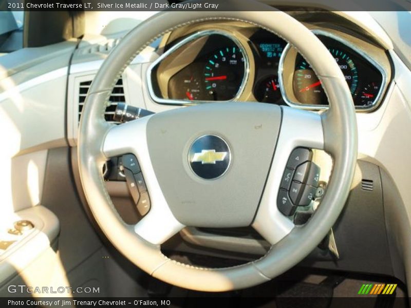 Silver Ice Metallic / Dark Gray/Light Gray 2011 Chevrolet Traverse LT