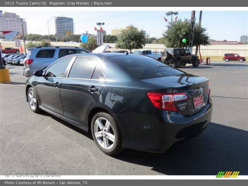 Magnetic Gray Metallic / Black/Ash 2013 Toyota Camry SE