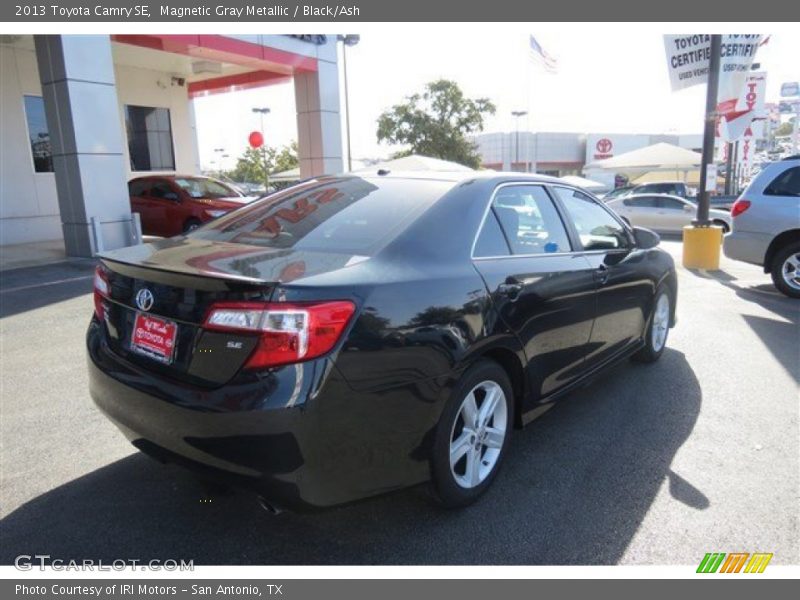 Magnetic Gray Metallic / Black/Ash 2013 Toyota Camry SE