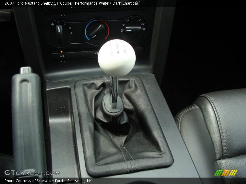 Performance White / Dark Charcoal 2007 Ford Mustang Shelby GT Coupe