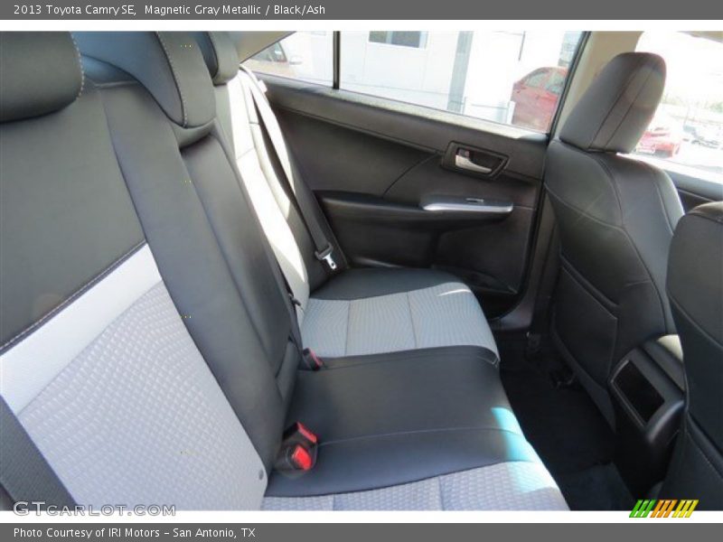 Magnetic Gray Metallic / Black/Ash 2013 Toyota Camry SE