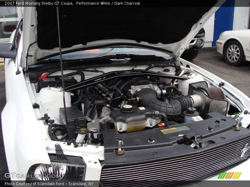 Performance White / Dark Charcoal 2007 Ford Mustang Shelby GT Coupe
