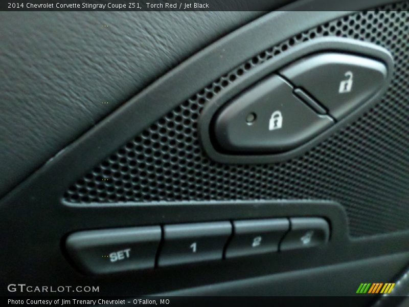 Controls of 2014 Corvette Stingray Coupe Z51