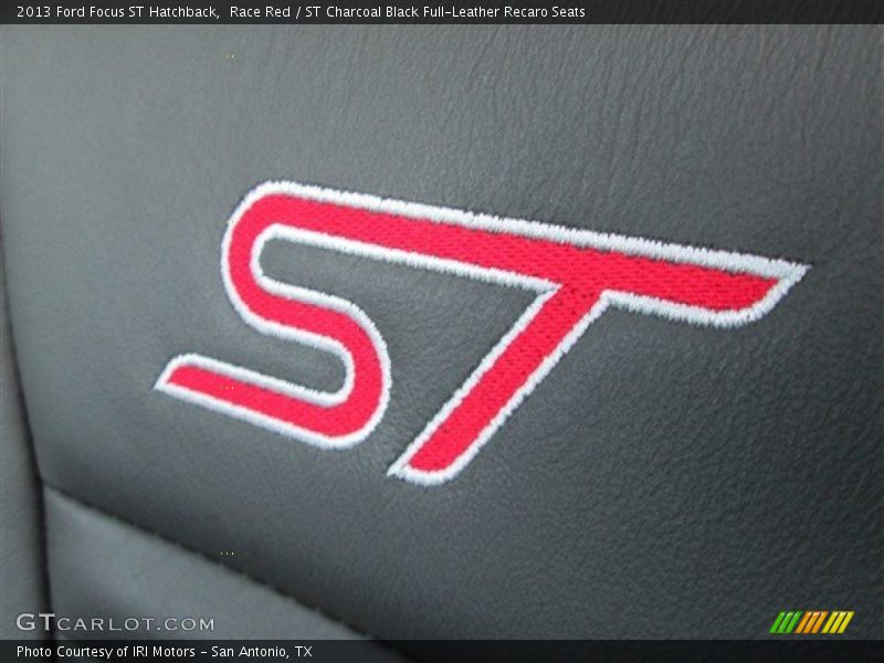 Race Red / ST Charcoal Black Full-Leather Recaro Seats 2013 Ford Focus ST Hatchback