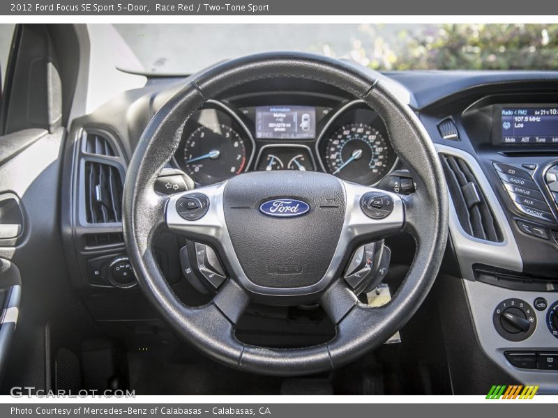 Race Red / Two-Tone Sport 2012 Ford Focus SE Sport 5-Door