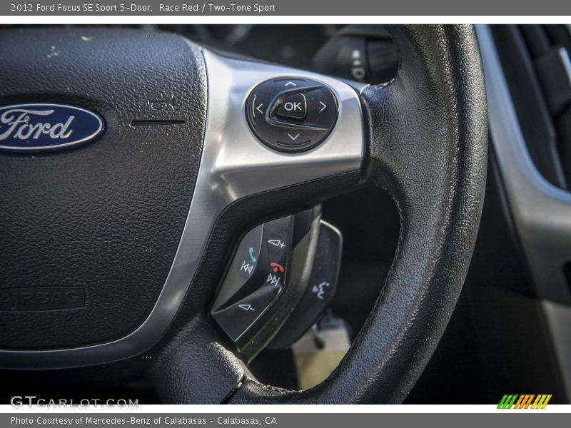 Race Red / Two-Tone Sport 2012 Ford Focus SE Sport 5-Door