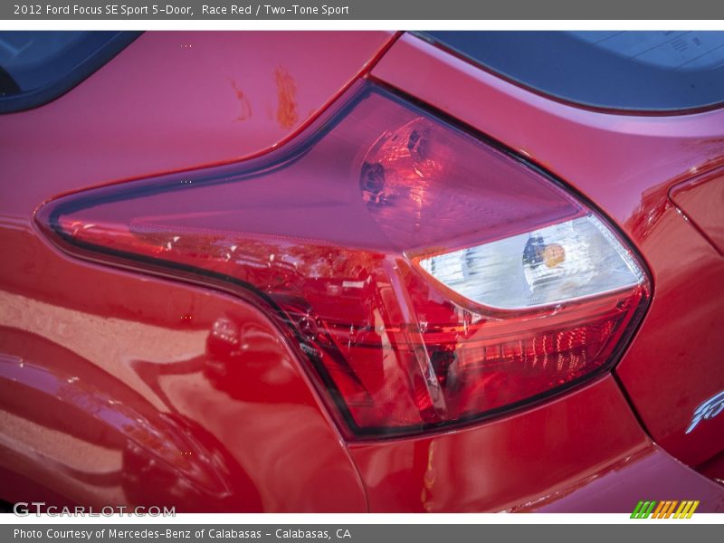 Race Red / Two-Tone Sport 2012 Ford Focus SE Sport 5-Door