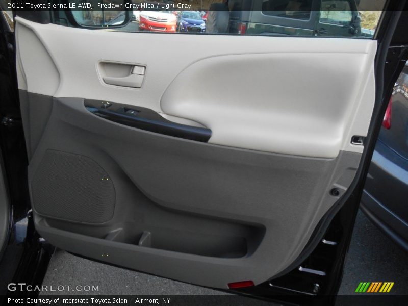 Predawn Gray Mica / Light Gray 2011 Toyota Sienna LE AWD