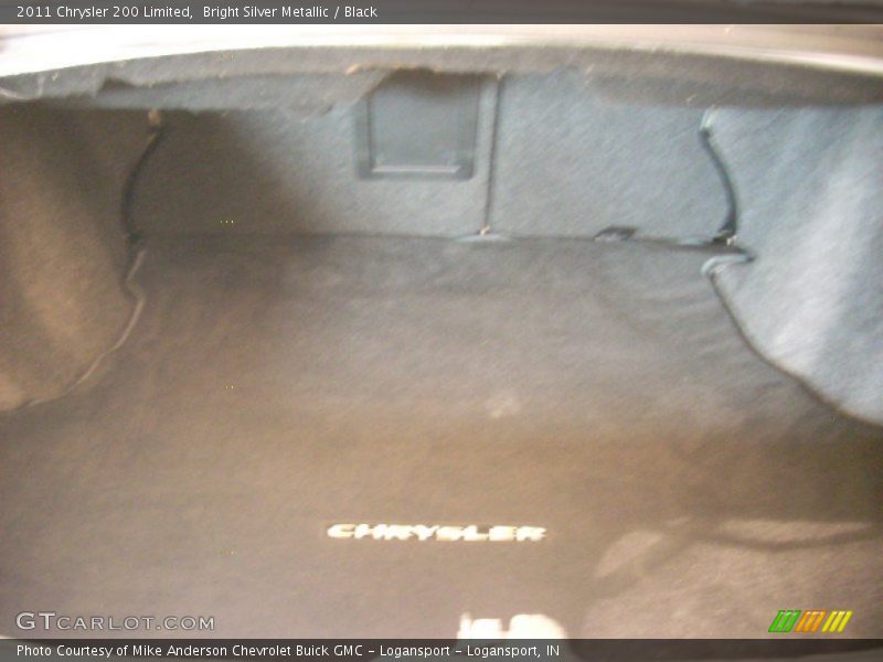 Bright Silver Metallic / Black 2011 Chrysler 200 Limited