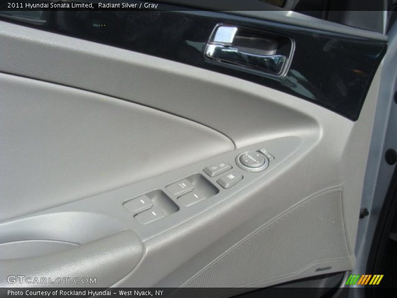Radiant Silver / Gray 2011 Hyundai Sonata Limited