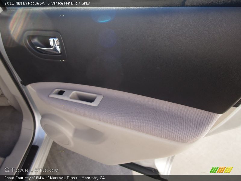 Silver Ice Metallic / Gray 2011 Nissan Rogue SV