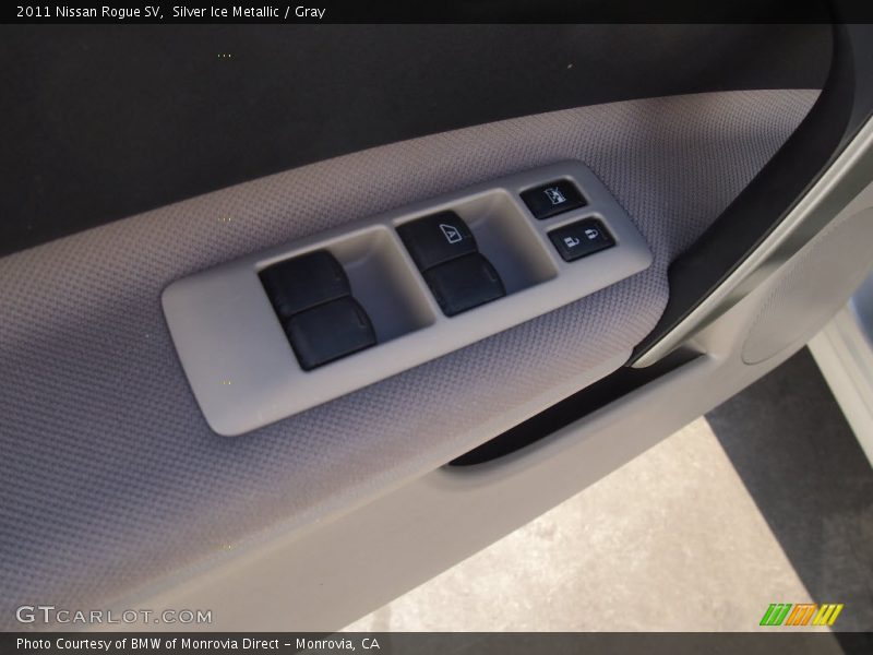 Silver Ice Metallic / Gray 2011 Nissan Rogue SV