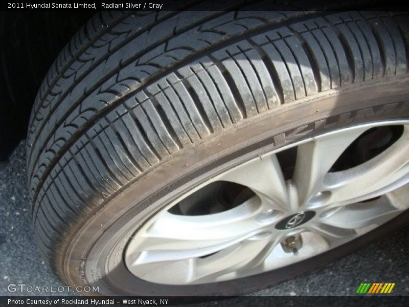 Radiant Silver / Gray 2011 Hyundai Sonata Limited