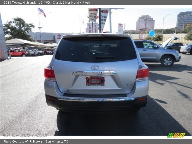 Classic Silver Metallic / Ash 2013 Toyota Highlander V6 4WD