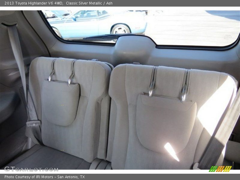 Classic Silver Metallic / Ash 2013 Toyota Highlander V6 4WD