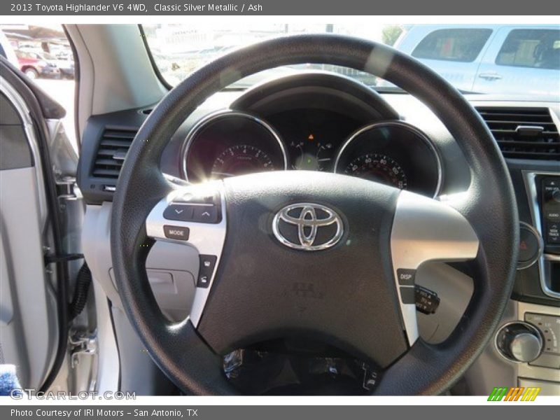 Classic Silver Metallic / Ash 2013 Toyota Highlander V6 4WD