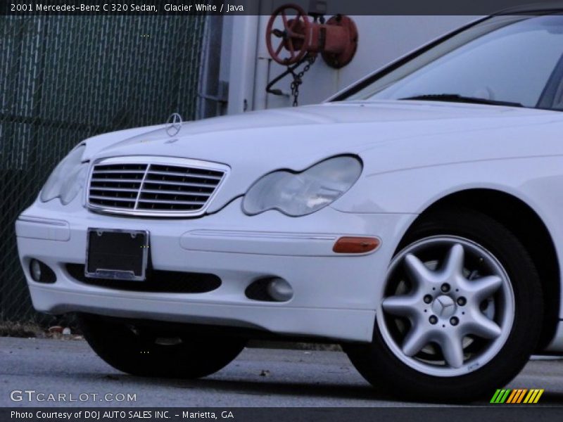 Glacier White / Java 2001 Mercedes-Benz C 320 Sedan