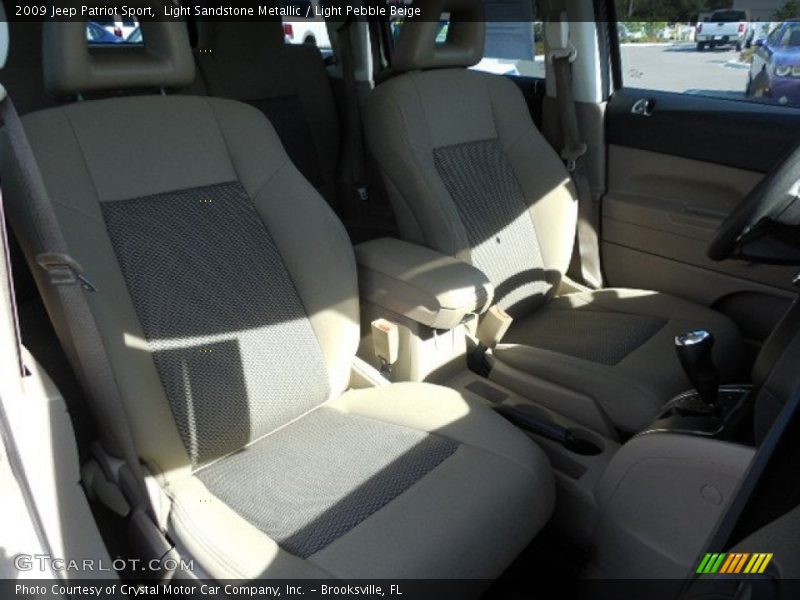 Light Sandstone Metallic / Light Pebble Beige 2009 Jeep Patriot Sport