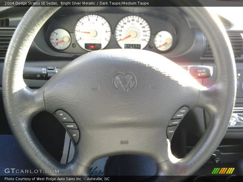 Bright Silver Metallic / Dark Taupe/Medium Taupe 2004 Dodge Stratus SE Sedan