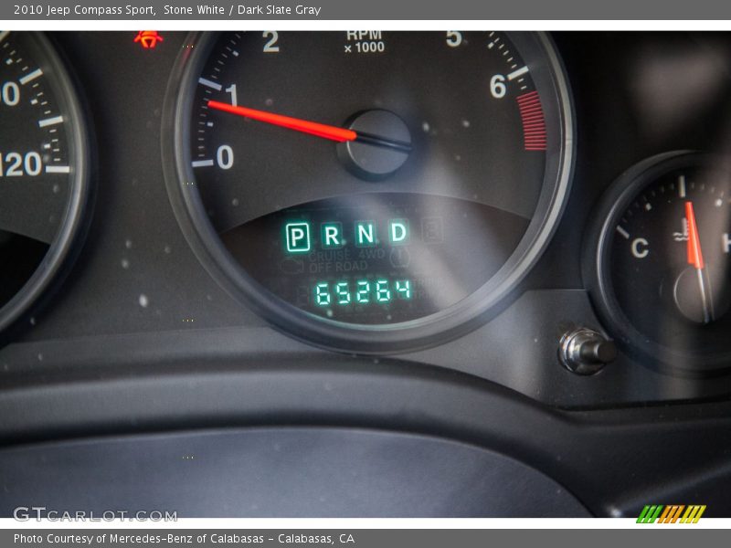 Stone White / Dark Slate Gray 2010 Jeep Compass Sport