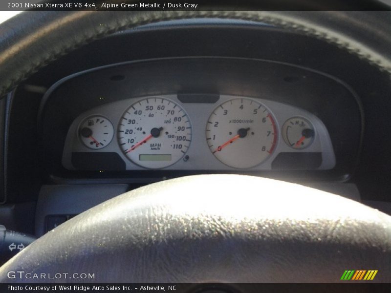 Alpine Green Metallic / Dusk Gray 2001 Nissan Xterra XE V6 4x4
