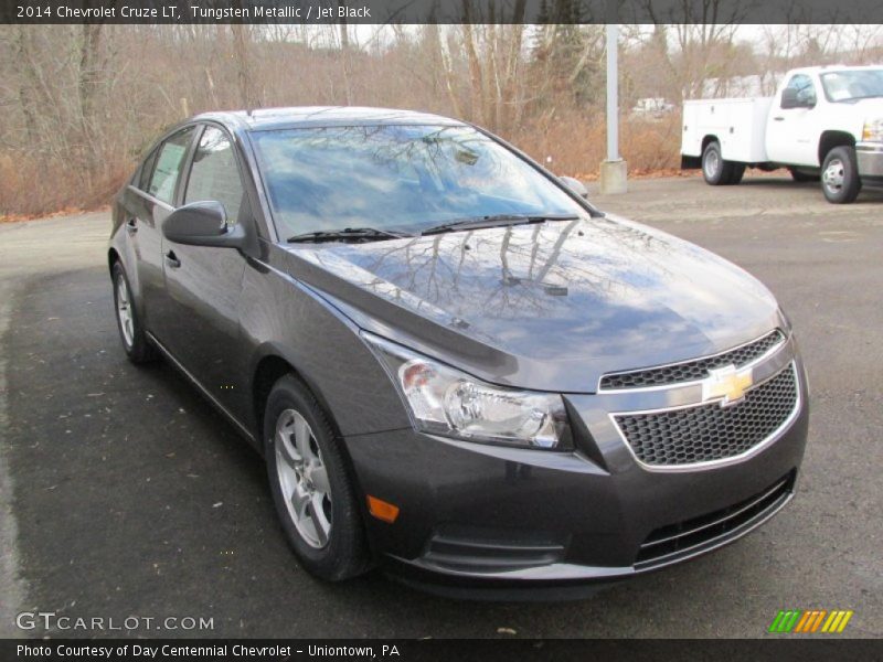 Tungsten Metallic / Jet Black 2014 Chevrolet Cruze LT