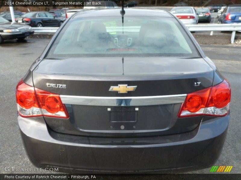 Tungsten Metallic / Jet Black 2014 Chevrolet Cruze LT