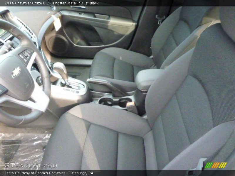Tungsten Metallic / Jet Black 2014 Chevrolet Cruze LT
