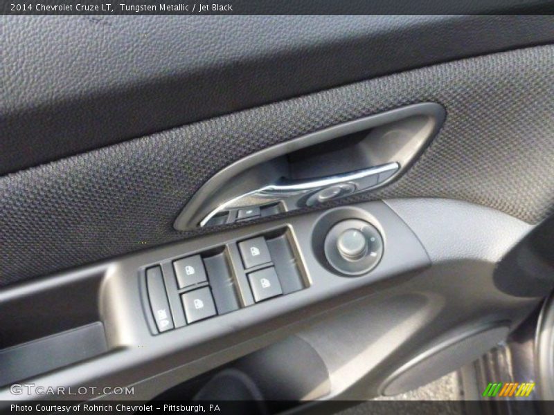 Tungsten Metallic / Jet Black 2014 Chevrolet Cruze LT