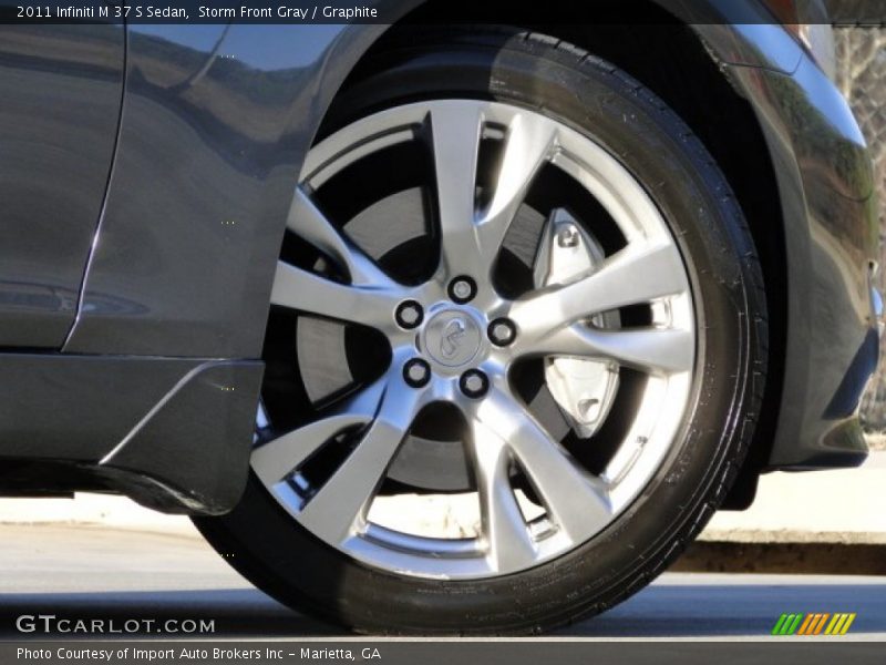 2011 M 37 S Sedan Wheel