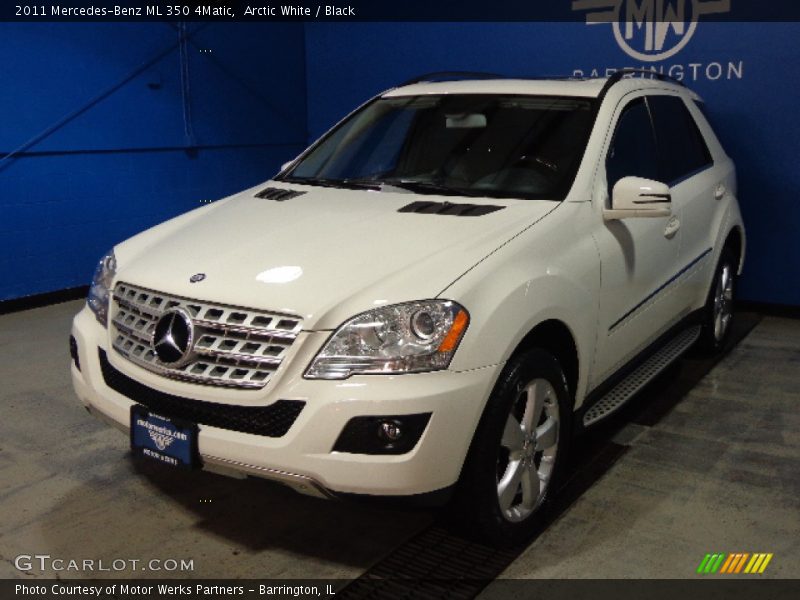 Arctic White / Black 2011 Mercedes-Benz ML 350 4Matic