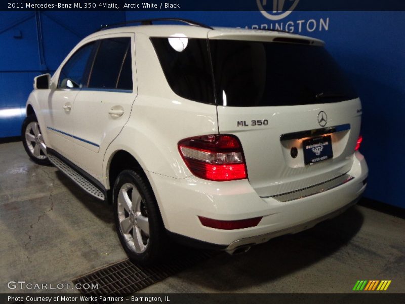 Arctic White / Black 2011 Mercedes-Benz ML 350 4Matic