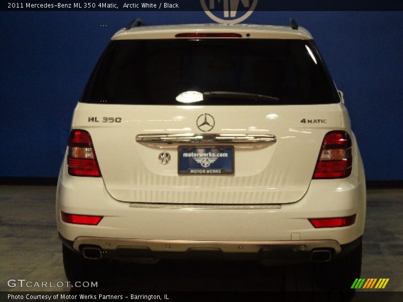 Arctic White / Black 2011 Mercedes-Benz ML 350 4Matic