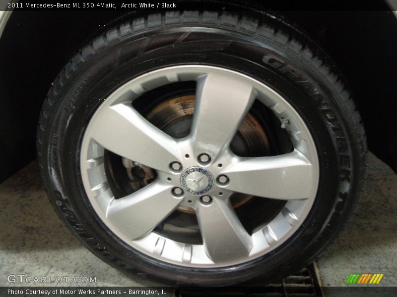Arctic White / Black 2011 Mercedes-Benz ML 350 4Matic