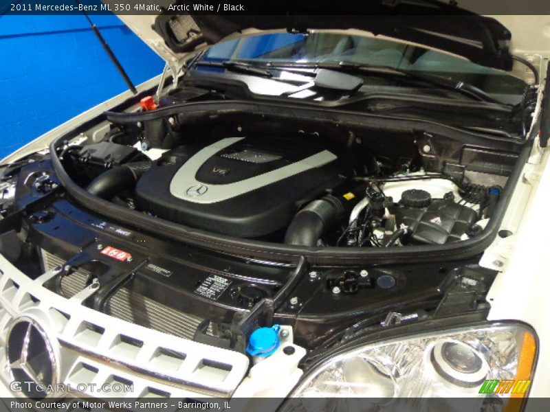 Arctic White / Black 2011 Mercedes-Benz ML 350 4Matic