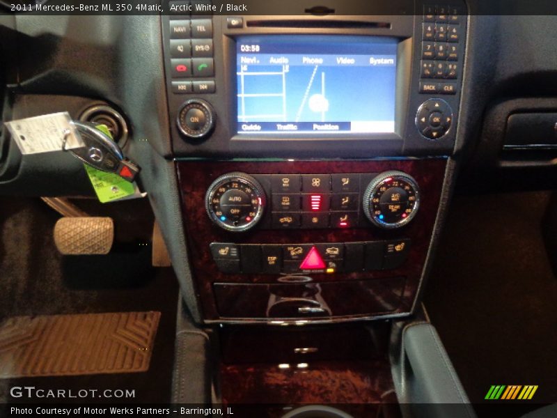 Arctic White / Black 2011 Mercedes-Benz ML 350 4Matic