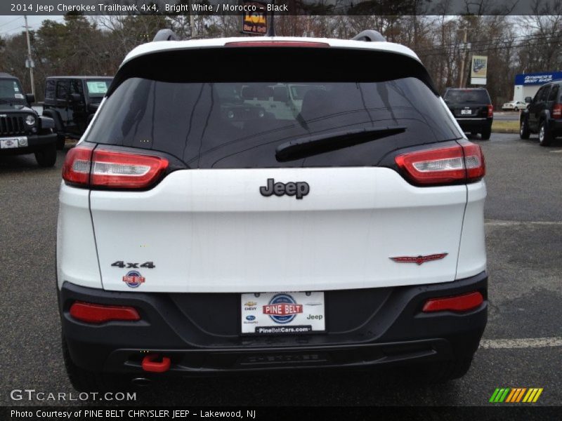 Bright White / Morocco - Black 2014 Jeep Cherokee Trailhawk 4x4