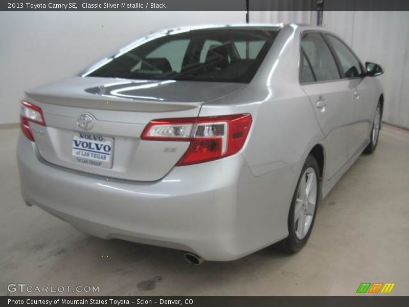 Classic Silver Metallic / Black 2013 Toyota Camry SE