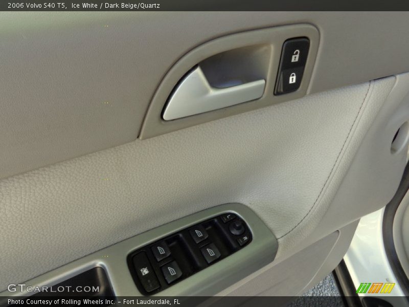 Ice White / Dark Beige/Quartz 2006 Volvo S40 T5