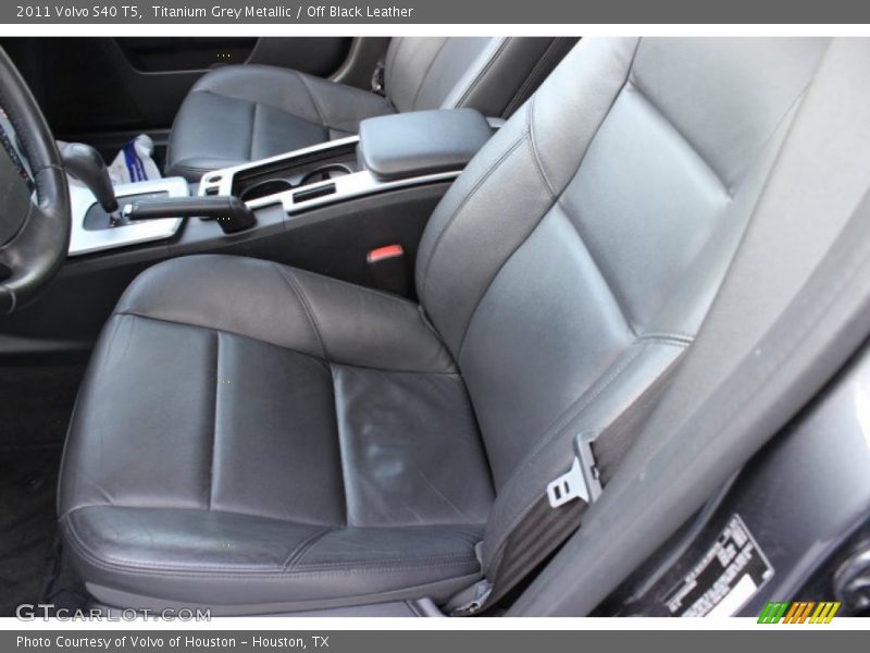 Titanium Grey Metallic / Off Black Leather 2011 Volvo S40 T5