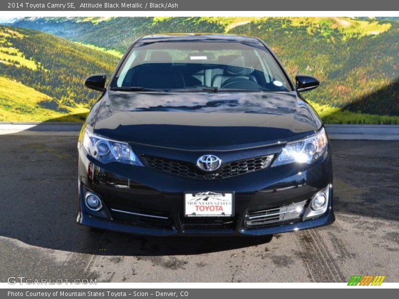 Attitude Black Metallic / Black/Ash 2014 Toyota Camry SE