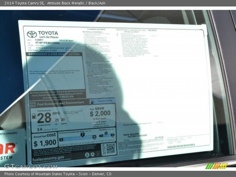 Attitude Black Metallic / Black/Ash 2014 Toyota Camry SE