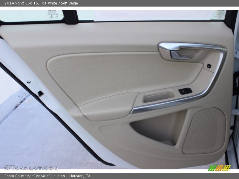 Ice White / Soft Beige 2014 Volvo S60 T5