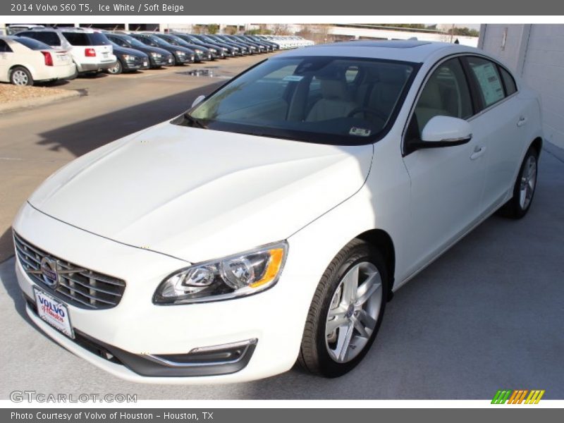 Ice White / Soft Beige 2014 Volvo S60 T5