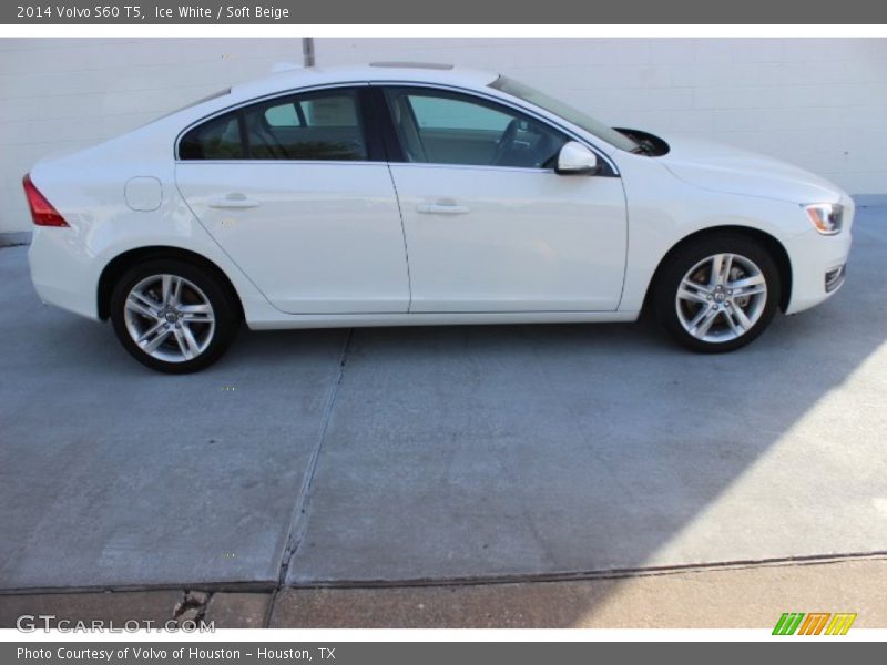 Ice White / Soft Beige 2014 Volvo S60 T5