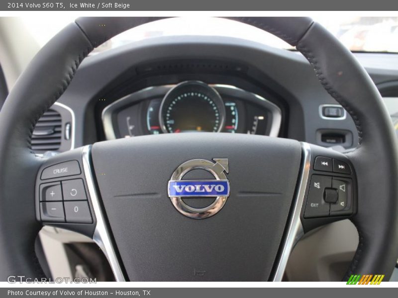 Ice White / Soft Beige 2014 Volvo S60 T5