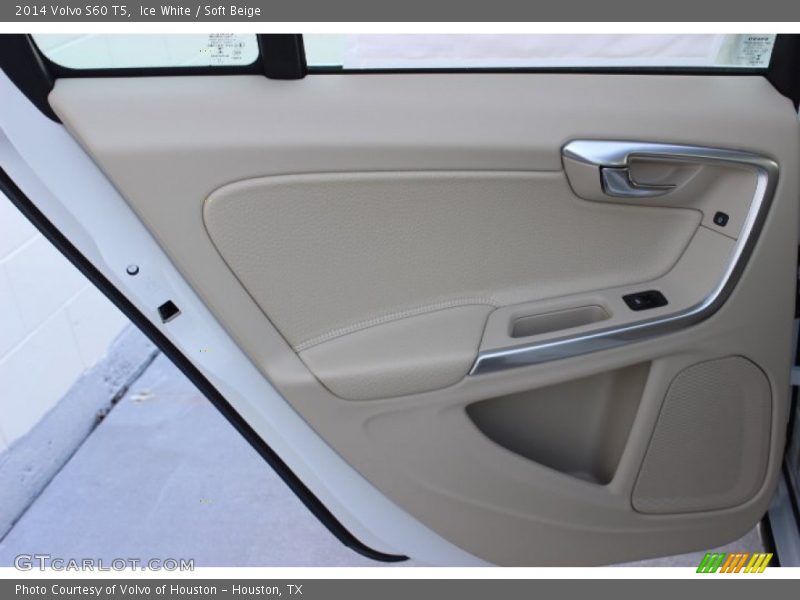 Ice White / Soft Beige 2014 Volvo S60 T5