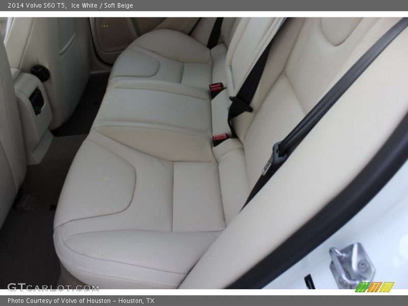 Ice White / Soft Beige 2014 Volvo S60 T5