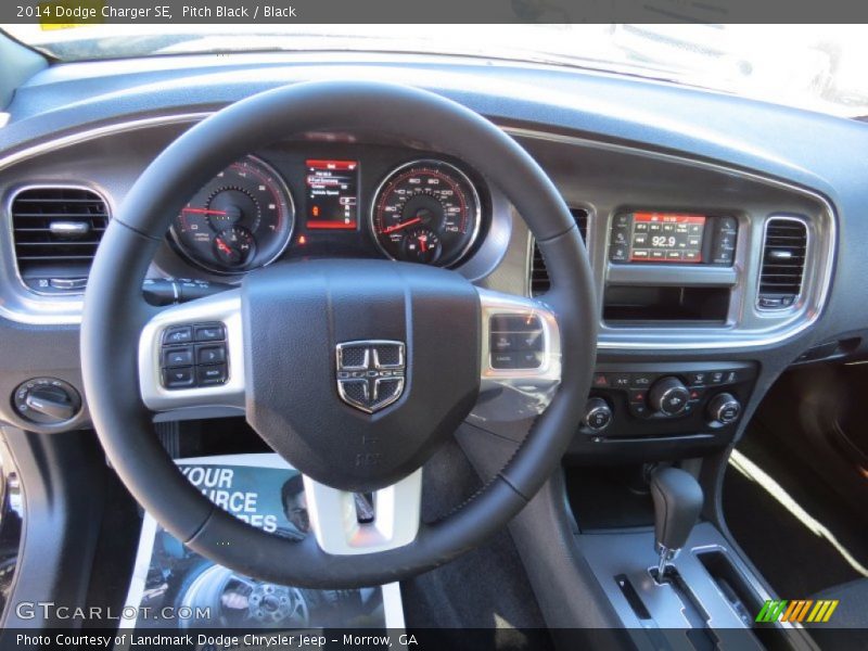 Pitch Black / Black 2014 Dodge Charger SE